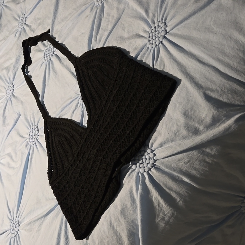 Women's knitted halter top. This was my daughter's.